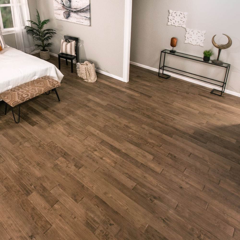 Laminate-vs-Hardwood-4